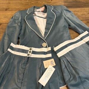 PLATINUM by Dorothy Schoelen 4 piece set, NWT